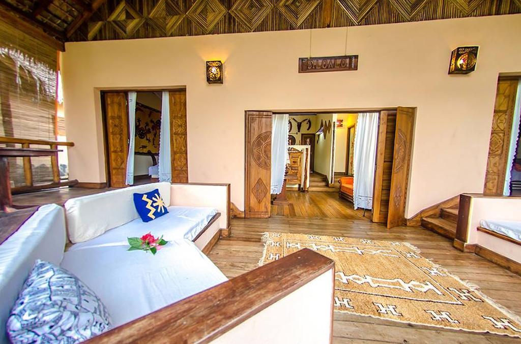 Le Zahir Lodge Ambatoloaka  Luaran gambar