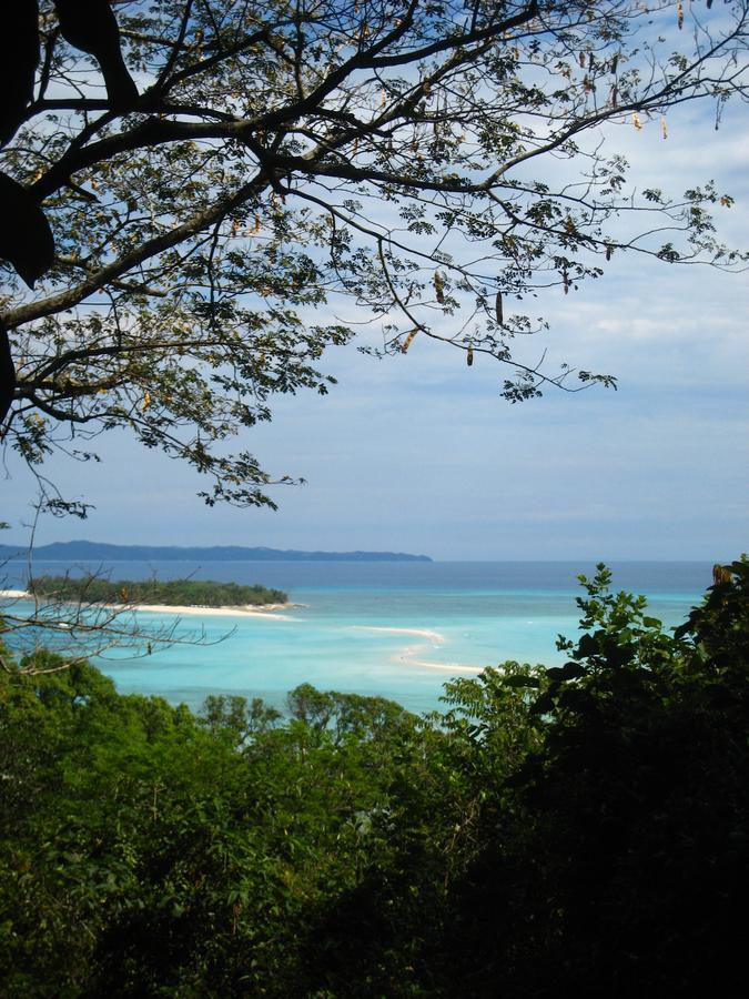 Le Zahir Lodge Ambatoloaka  Luaran gambar